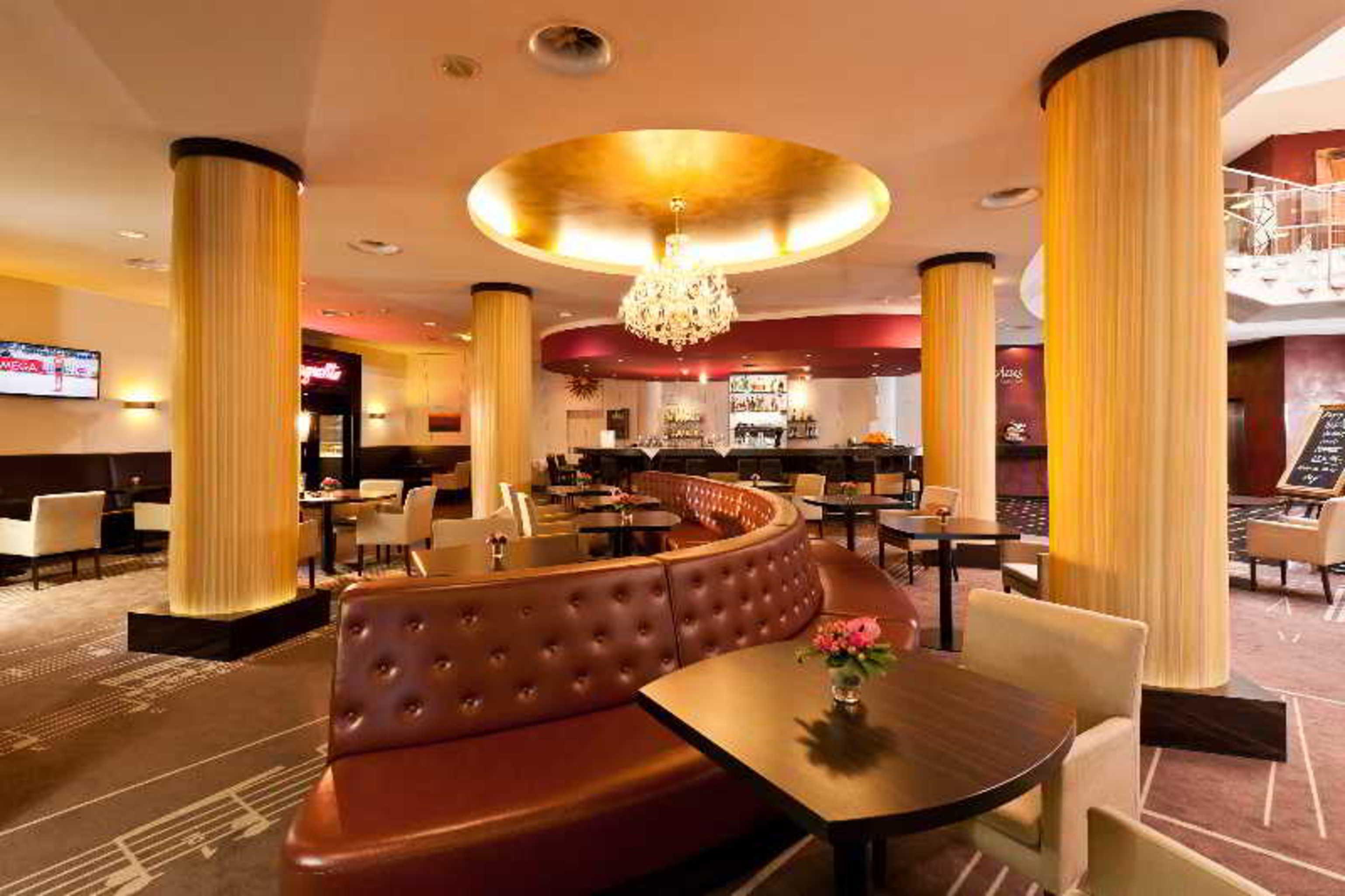 Don Giovanni Hotel Prague - Great Hotels Of The World Esterno foto Interior of a modern hotel