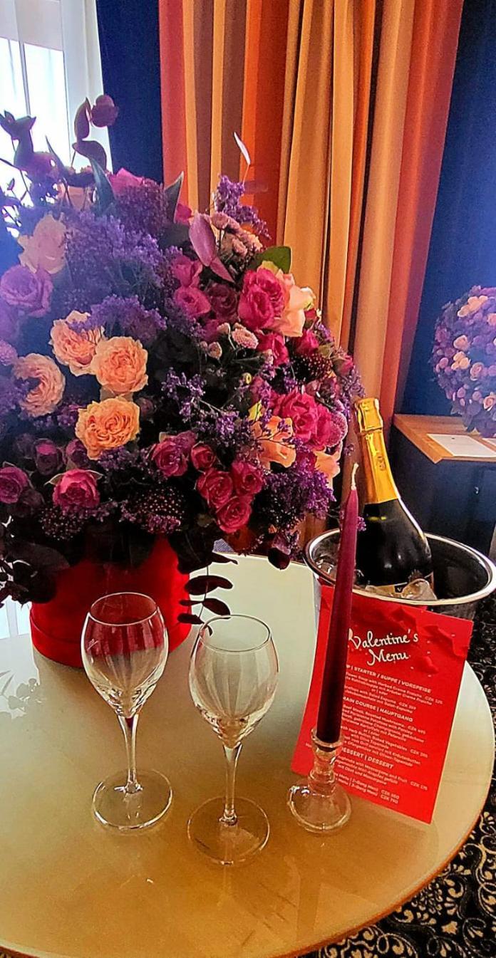 Don Giovanni Hotel Prague - Great Hotels Of The World Camera foto Valentine's Day menu