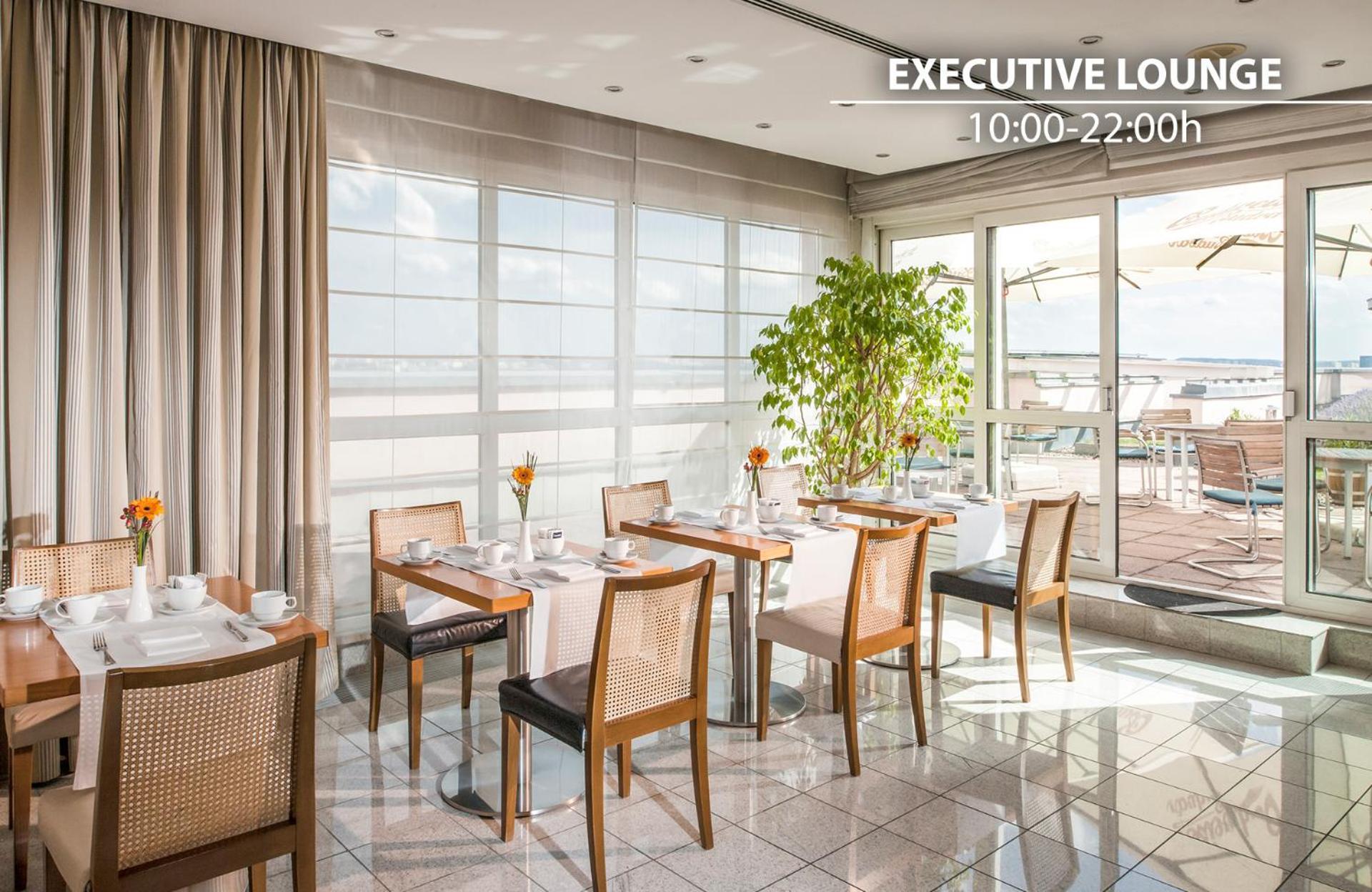Don Giovanni Hotel Prague - Great Hotels Of The World Esterno foto Executive Lounge